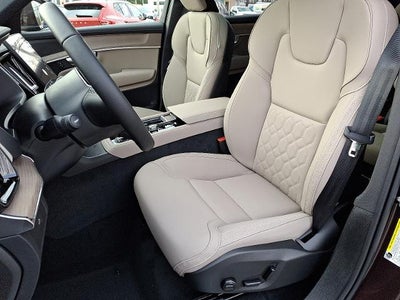 2026 Volvo XC90 B6 AWD Plus 6-Seater