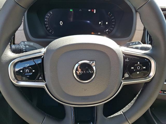 2026 Volvo XC90 B6 AWD Ultra Dark Theme 6-Seater