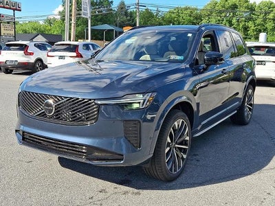 2026 Volvo XC90 B6 AWD Ultra Dark Theme 6-Seater
