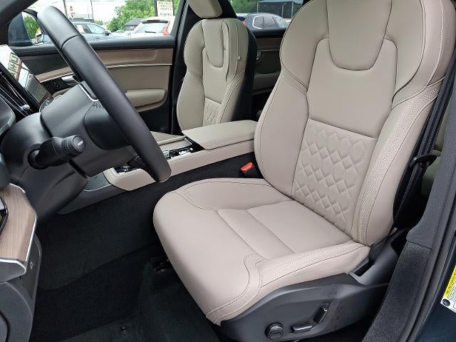2026 Volvo XC90 B6 AWD Plus 7-Seater
