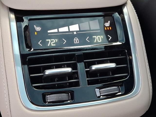 2026 Volvo XC90 B6 AWD Plus 7-Seater