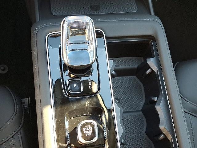 2026 Volvo XC90 B6 AWD Plus 7-Seater