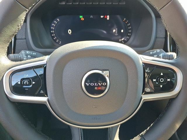 2026 Volvo XC90 B6 AWD Plus 7-Seater