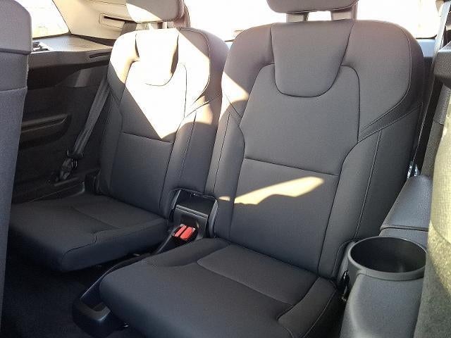 2026 Volvo XC90 B6 AWD Plus 7-Seater