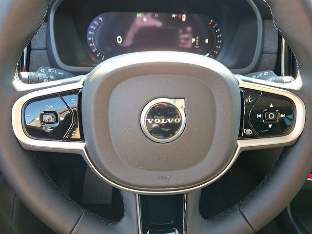 2026 Volvo XC90 B6 AWD Plus 7-Seater