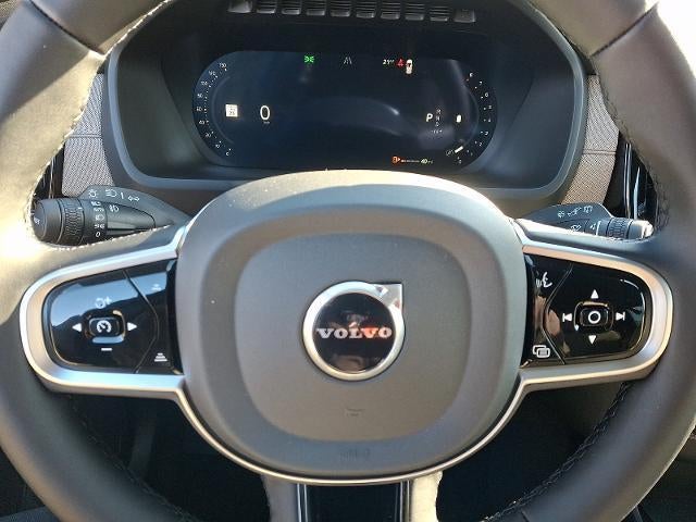 2026 Volvo XC90 B6 AWD Plus 7-Seater