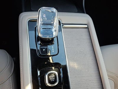 2026 Volvo XC90 B6 AWD Plus 7-Seater