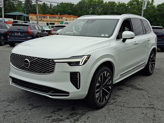 2026 Volvo XC90 B6 AWD Plus 7-Seater