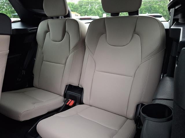 2026 Volvo XC90 B6 AWD Plus 7-Seater