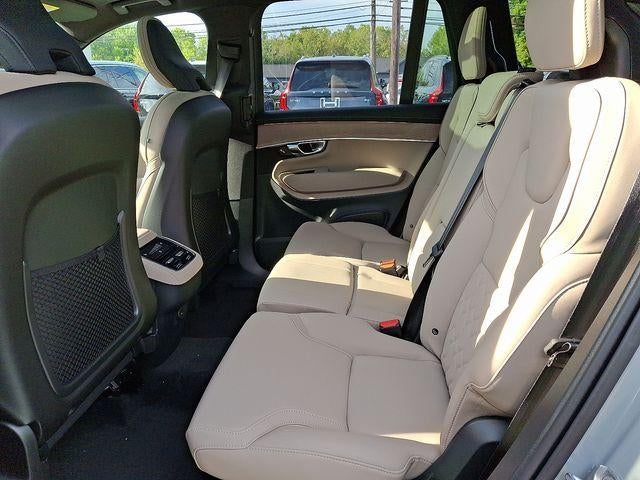 2026 Volvo XC90 B6 AWD Plus 7-Seater