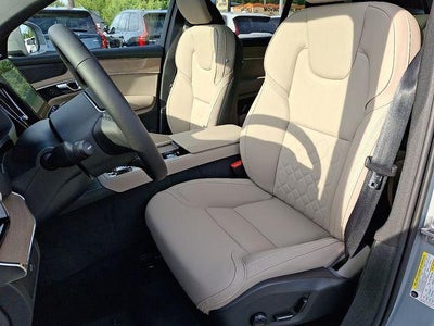 2026 Volvo XC90 B6 AWD Plus 7-Seater