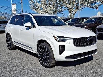 2026 Volvo XC90 B6 AWD Plus 7-Seater