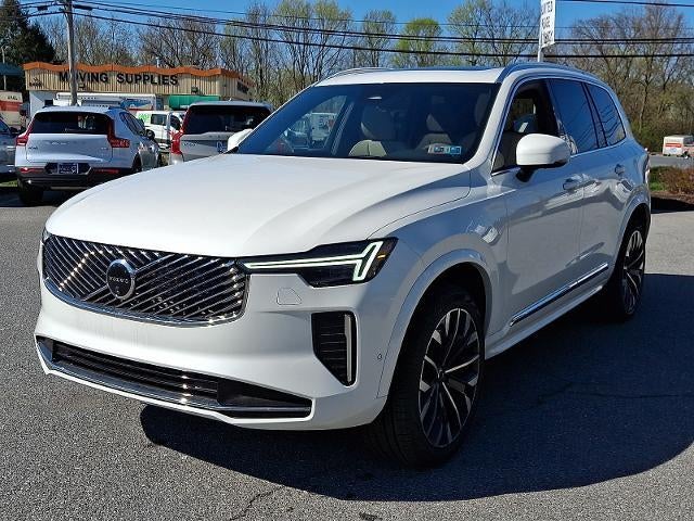 2026 Volvo XC90 B6 AWD Plus 7-Seater