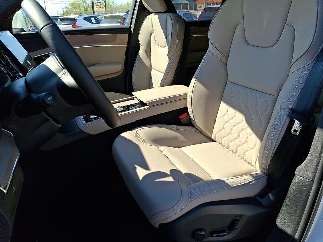 2026 Volvo XC90 B6 AWD Plus 7-Seater
