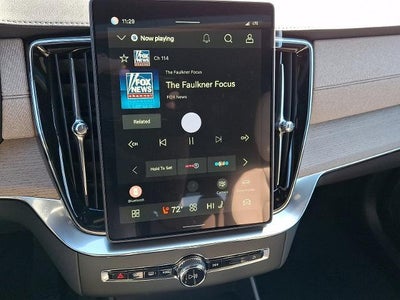 2026 Volvo XC90 B6 AWD Plus 7-Seater