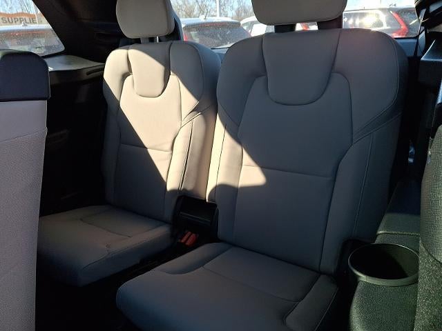 2026 Volvo XC90 B6 AWD Plus 7-Seater