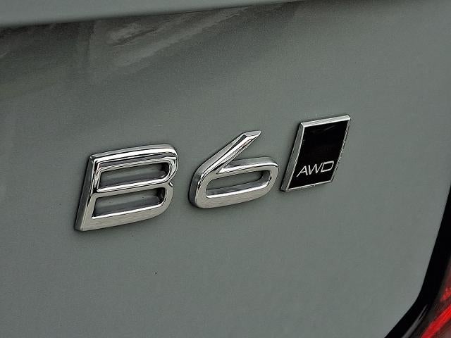 2026 Volvo XC90 B6 AWD Plus 7-Seater
