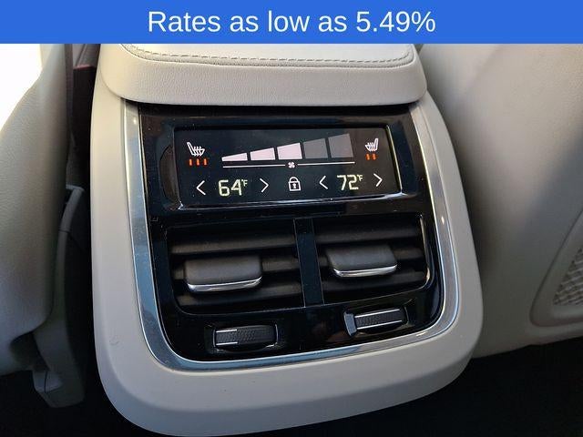 2024 Volvo XC90 B6 AWD Plus Bright Theme 7P