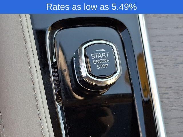 2024 Volvo XC90 B6 AWD Plus Bright Theme 7P