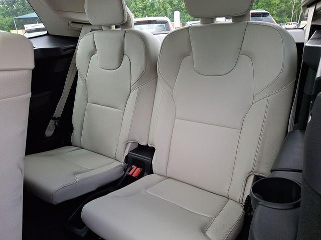 2025 Volvo XC90 B6 AWD Plus 7-Seater
