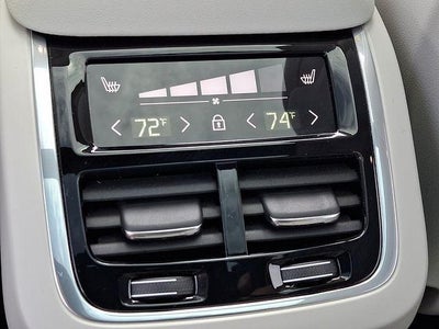 2025 Volvo XC90 B6 AWD Plus 7-Seater