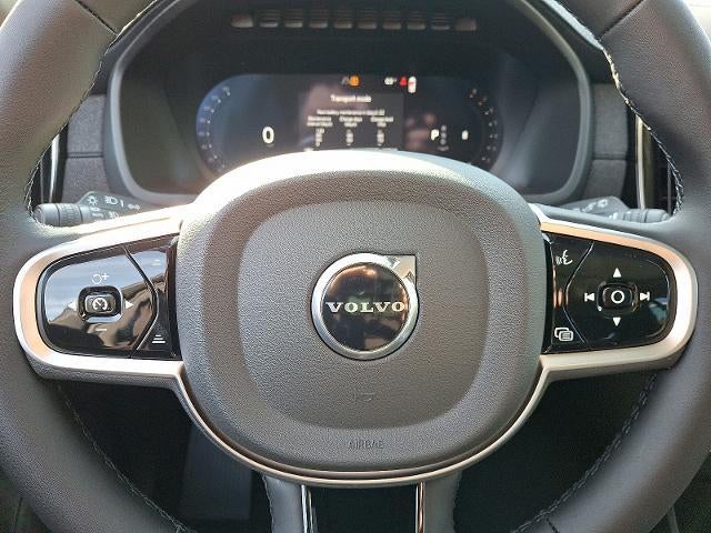 2026 Volvo XC90 B6 AWD Plus 7-Seater