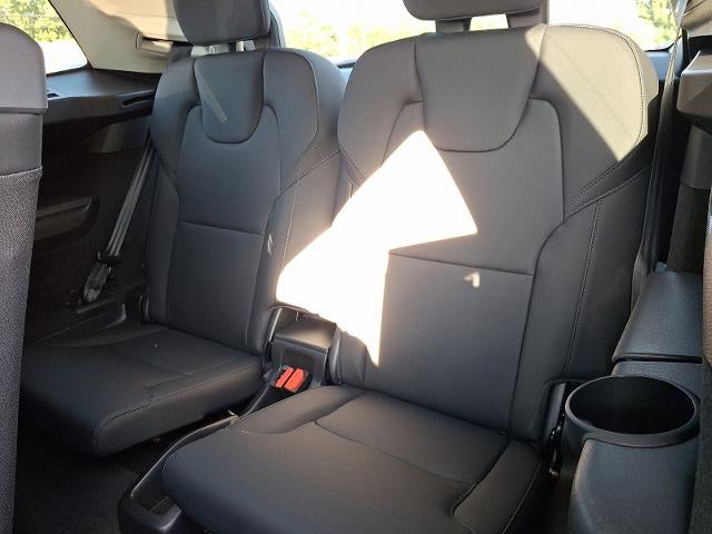 2026 Volvo XC90 B6 AWD Plus 7-Seater