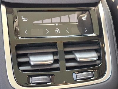 2026 Volvo XC90 B6 AWD Plus 7-Seater