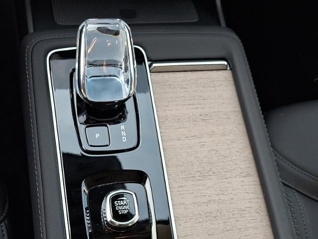 2026 Volvo XC90 B6 AWD Plus 7-Seater