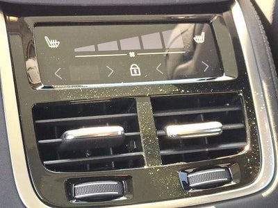 2026 Volvo XC90 B6 AWD Plus 7-Seater