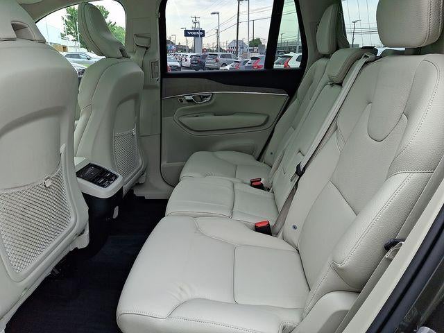 2025 Volvo XC90 B6 AWD Plus 7-Seater