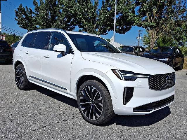 2026 Volvo XC90 B6 AWD Plus 7-Seater