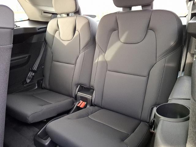 2026 Volvo XC90 B6 AWD Plus 7-Seater