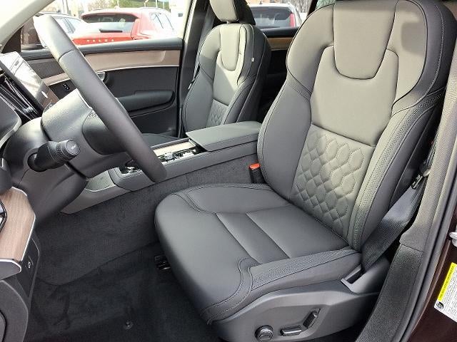 2026 Volvo XC90 B6 AWD Plus 7-Seater