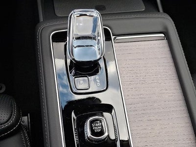 2026 Volvo XC90 B6 AWD Ultra 7-Seater