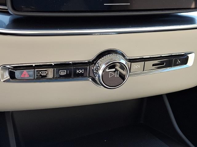 2026 Volvo XC90 B6 AWD Ultra 7-Seater