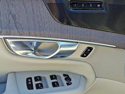 2026 Volvo XC90 B6 AWD Ultra 7-Seater