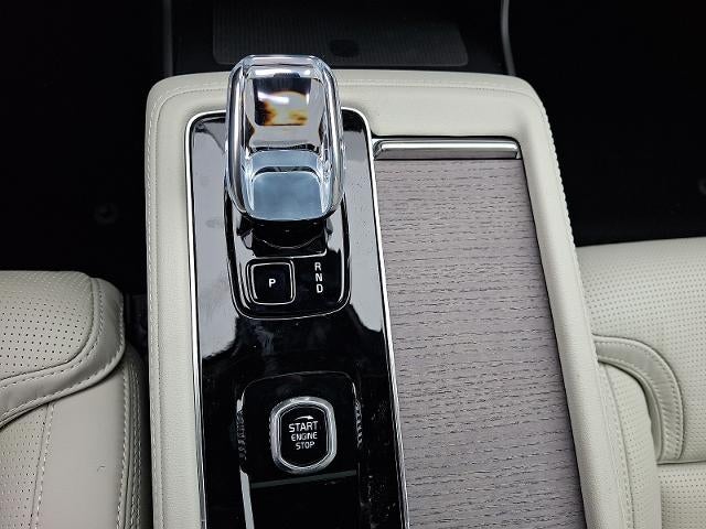 2026 Volvo XC90 B6 AWD Ultra 7-Seater