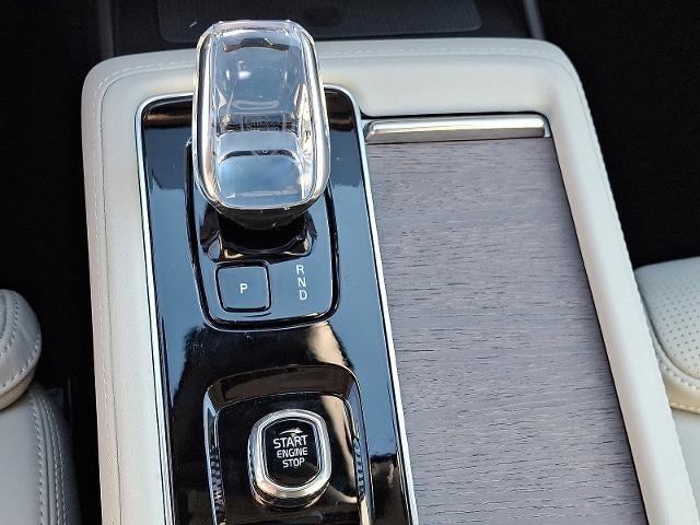 2026 Volvo XC90 B6 AWD Ultra 7-Seater