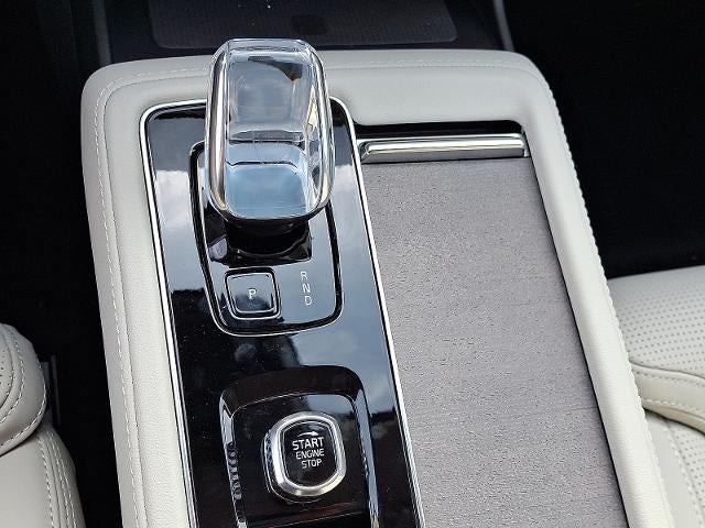 2026 Volvo XC90 B6 AWD Ultra 7-Seater