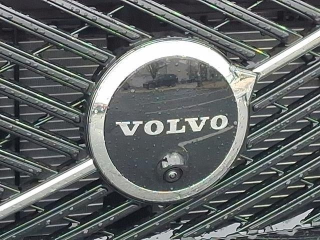 2026 Volvo XC90 B6 AWD Ultra Dark Theme 7-Seater