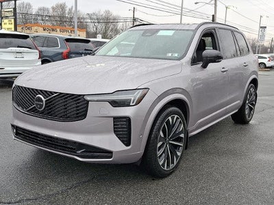 2026 Volvo XC90 B6 AWD Ultra Dark Theme 7-Seater