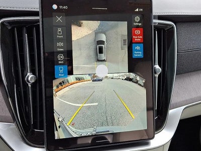 2026 Volvo XC90 B6 AWD Ultra Dark Theme 7-Seater