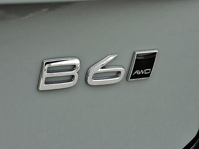 2026 Volvo XC90 B6 AWD Ultra Dark Theme 7-Seater