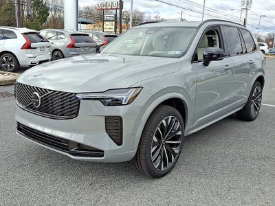 2026 Volvo XC90 B6 AWD Ultra Dark Theme 7-Seater