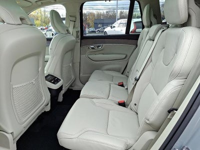 2026 Volvo XC90 B6 AWD Ultra Dark Theme 7-Seater