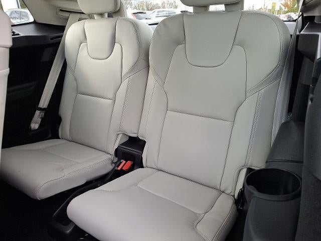 2026 Volvo XC90 B6 AWD Ultra Dark Theme 7-Seater