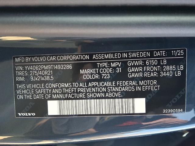 2026 Volvo XC90 B6 AWD Ultra Dark Theme 7-Seater