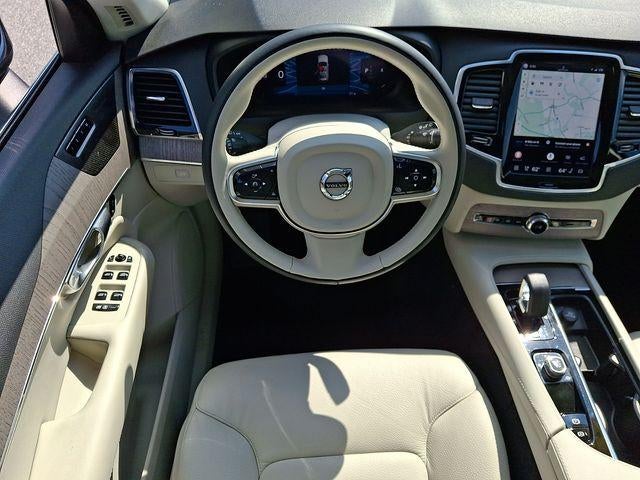 2023 Volvo XC90 B6 AWD Plus 7P