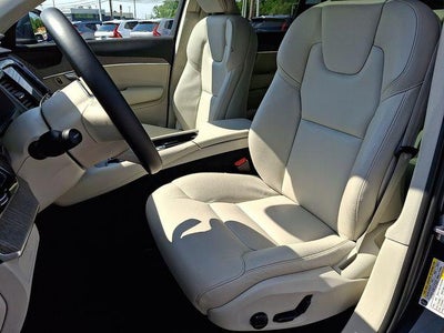 2023 Volvo XC90 B6 AWD Plus 7P